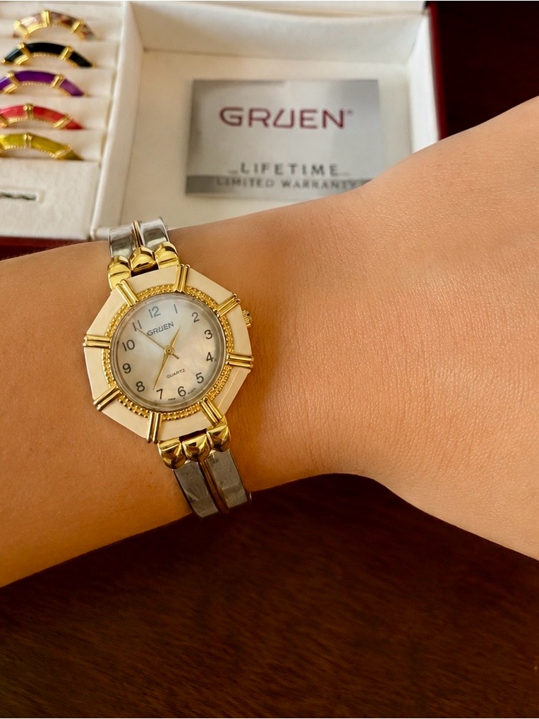 Gruen Watch Set W 6 Interchangeable Bezels Box  Booklet Working